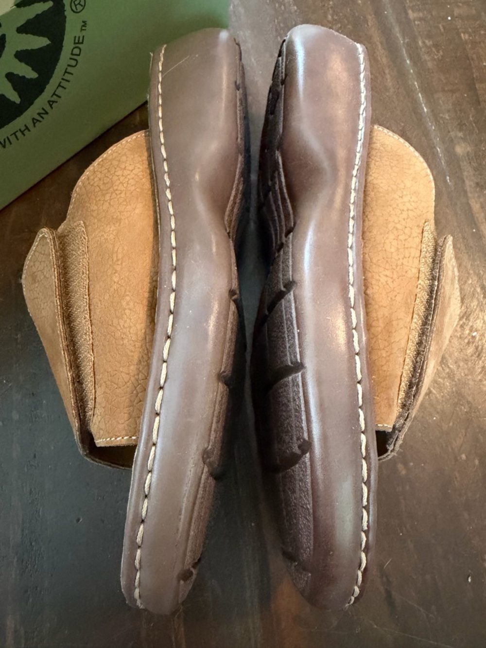 Earth Shoe Pecan Brown Leather Slide Sandals - 9.5W - Picture 2 of 11